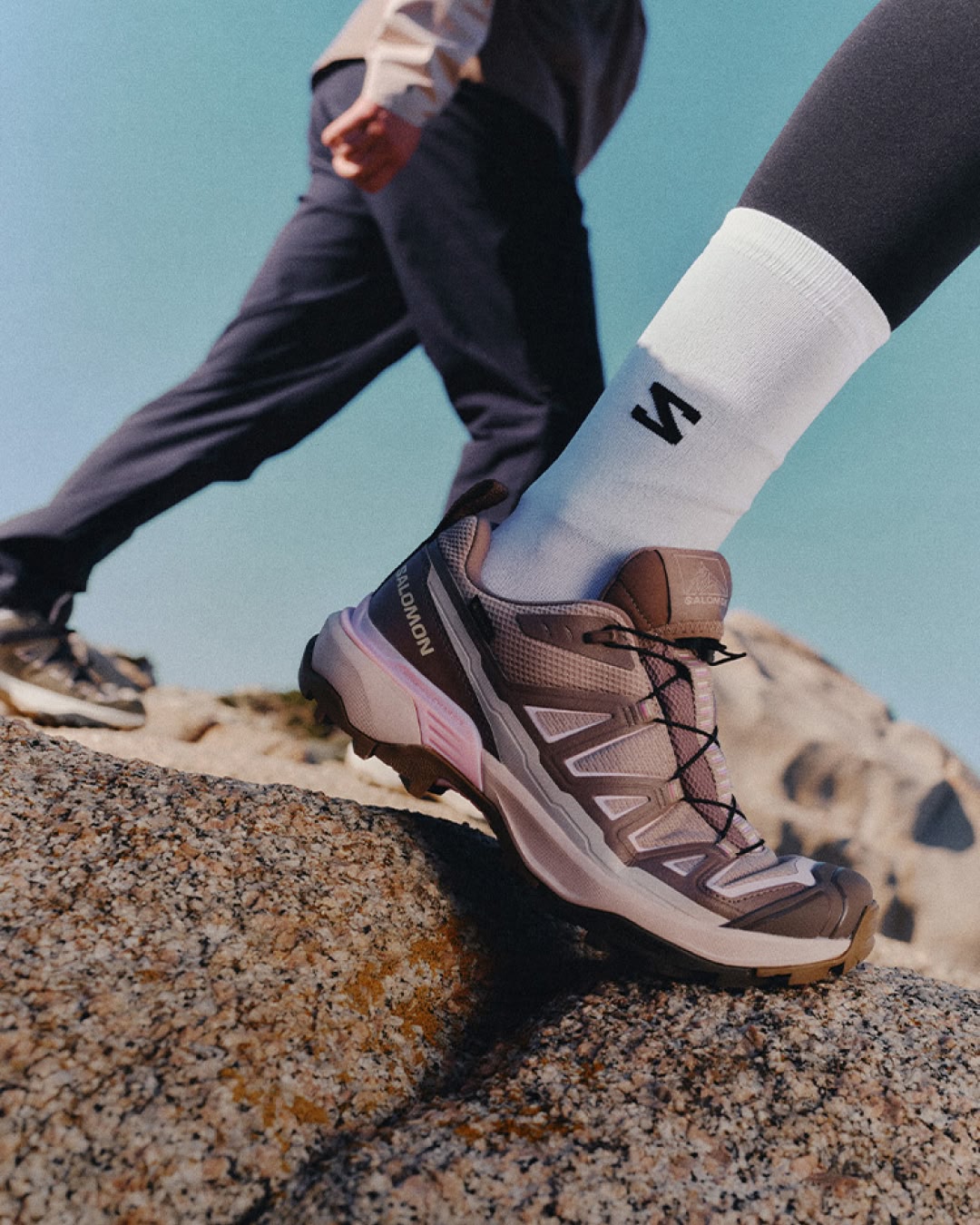 Ako Demo - SALOMON LOGO TEE MEN'S